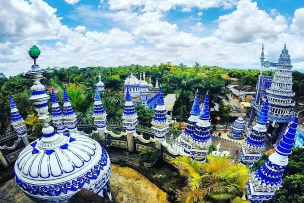 کدام کشور بیشترین مسجد را دارد؟