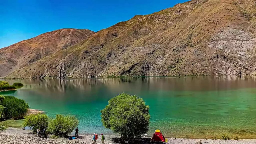 شهرستان دورود در کدام استان است؟