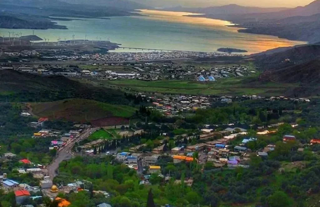 مارهای منجیل