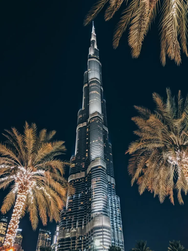 عکس برج خلیفه از نزدیک