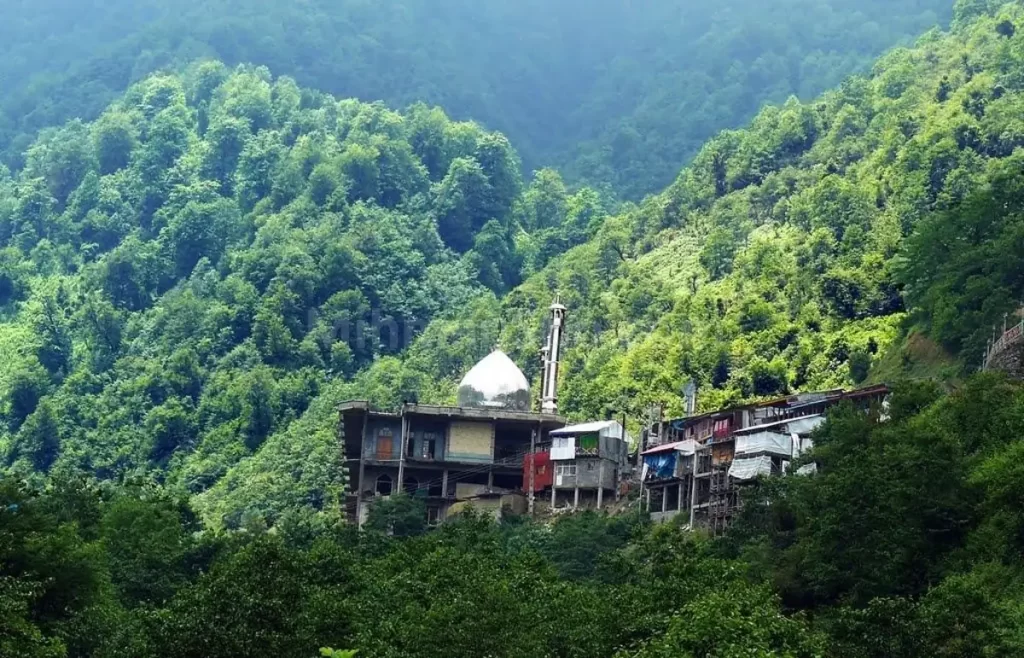 جاهای دیدنی رودبار در تابستان