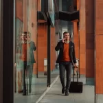 چگونه از فرودگاه دبی به هتل برویم