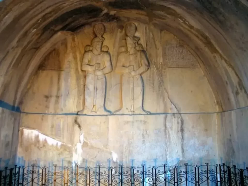 طاق بستان کرمانشاه
