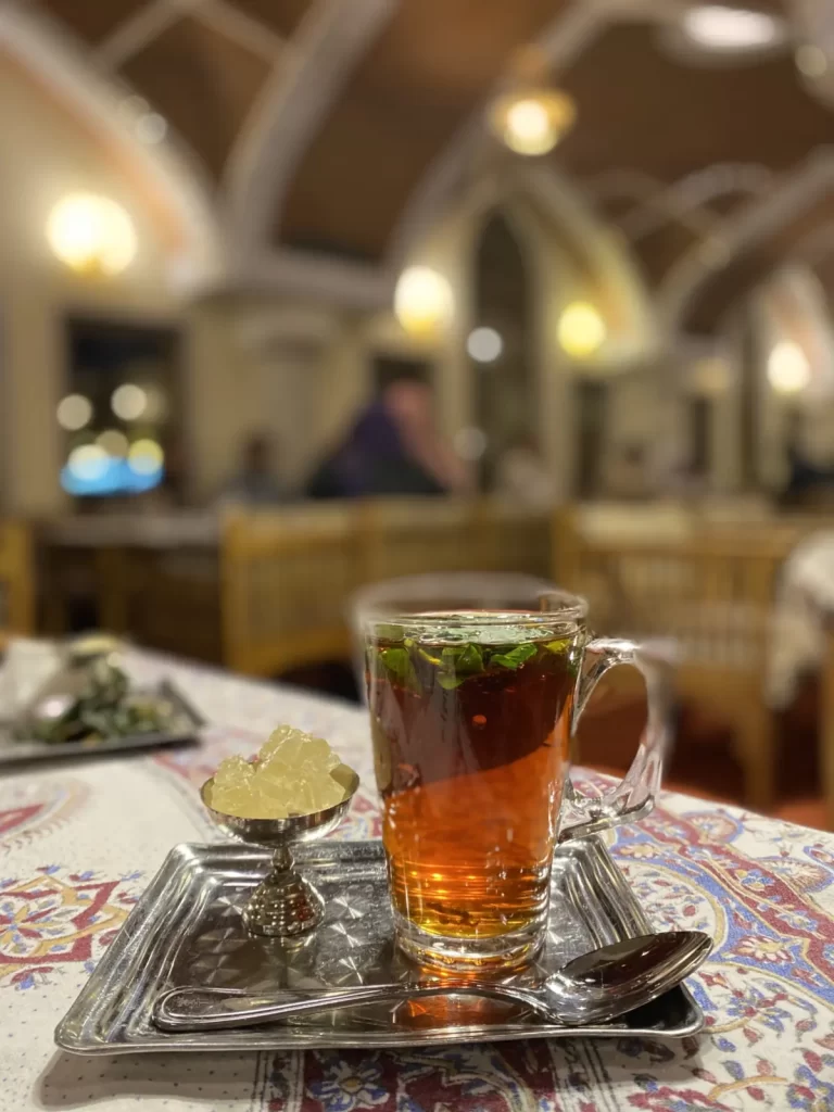 تلفن رستوران هتل عباسی اصفهان