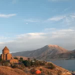 سفر به وان زمینی؛ تجربه‌ای متفاوت از مرز تا دریاچه وان