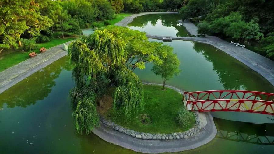 عکس از باغ گیاه شناسی تهران