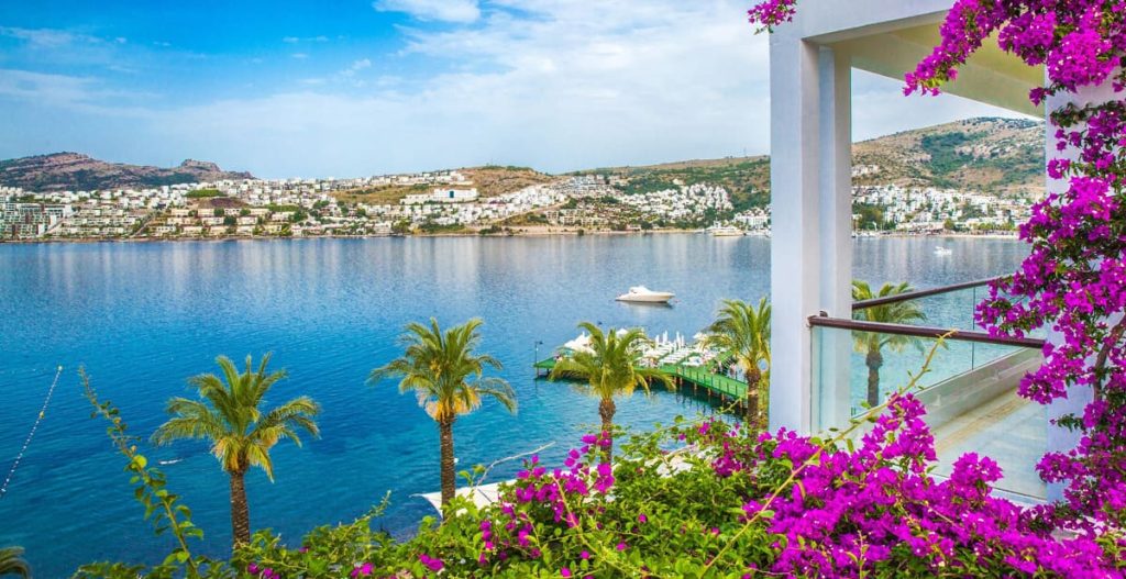 نزدیکترین شهر ساحلی ترکیه به ایران