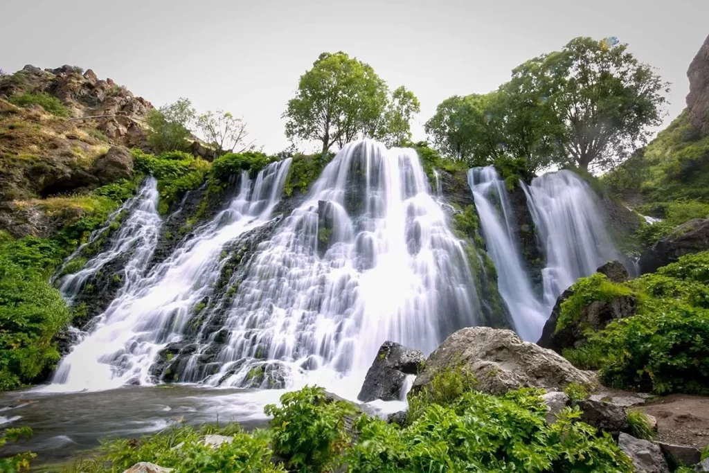 آبشار شاکی ارمنستان