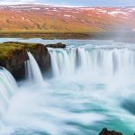 زندگی در ایسلند برای ایرانیان مقایسه مزایا و معایب زندگی در ایسلند و ایران