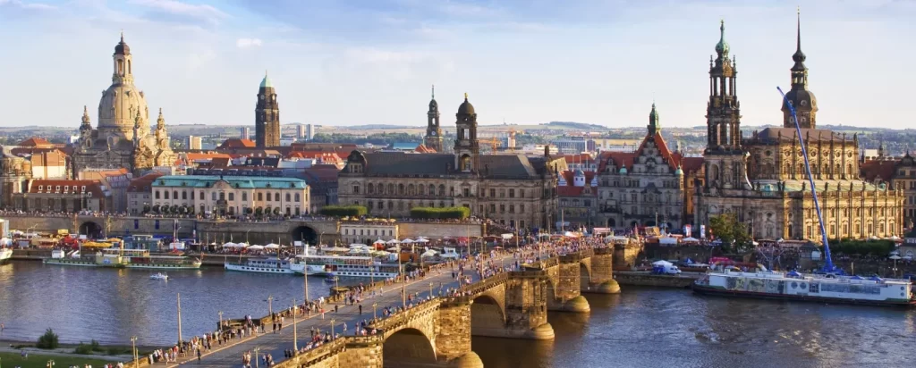 درسدن (Dresden)